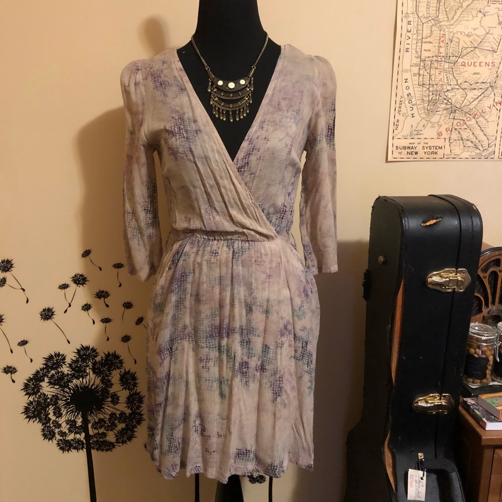 🌸NWT!!! Uniquely Patterned Beautiful Dress🌸